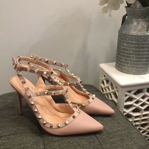 Pinkish Beige Studded Heels, Size 11
